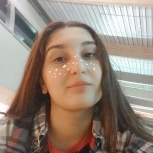 Meet your Posher, Ariana